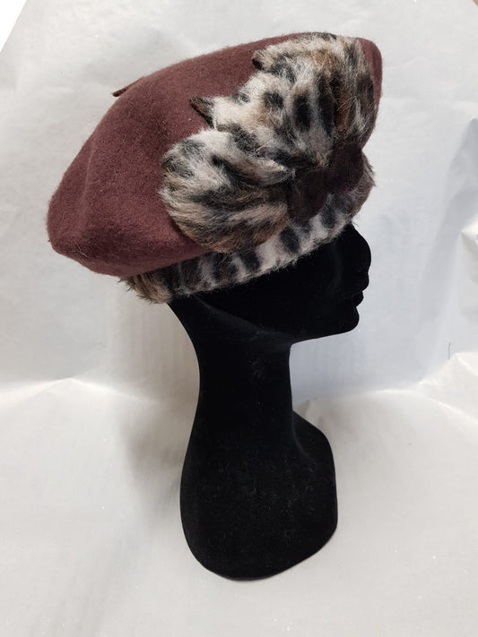 Basque winter hat